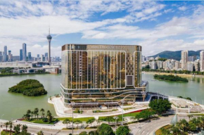 YOHO Resorts World Hotel